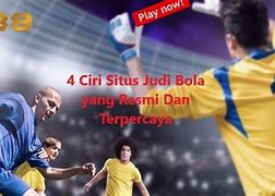 Poster Judi Bola